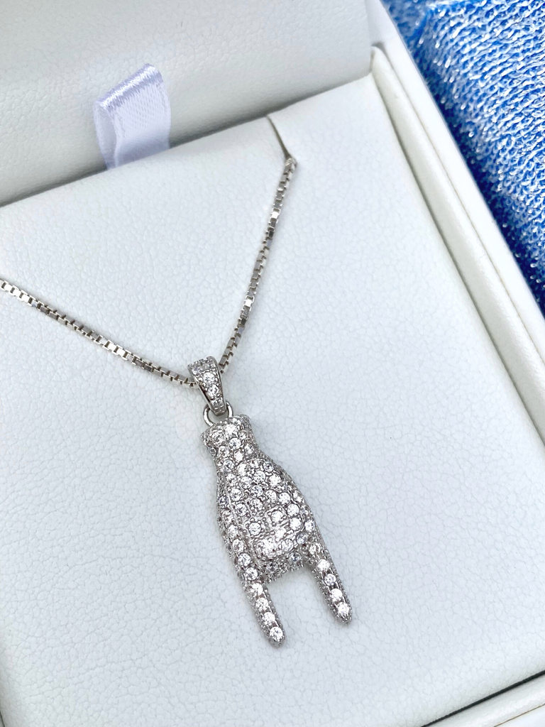Monza Diamante Mano Cornuto Hand Necklace Bella Luck Charms